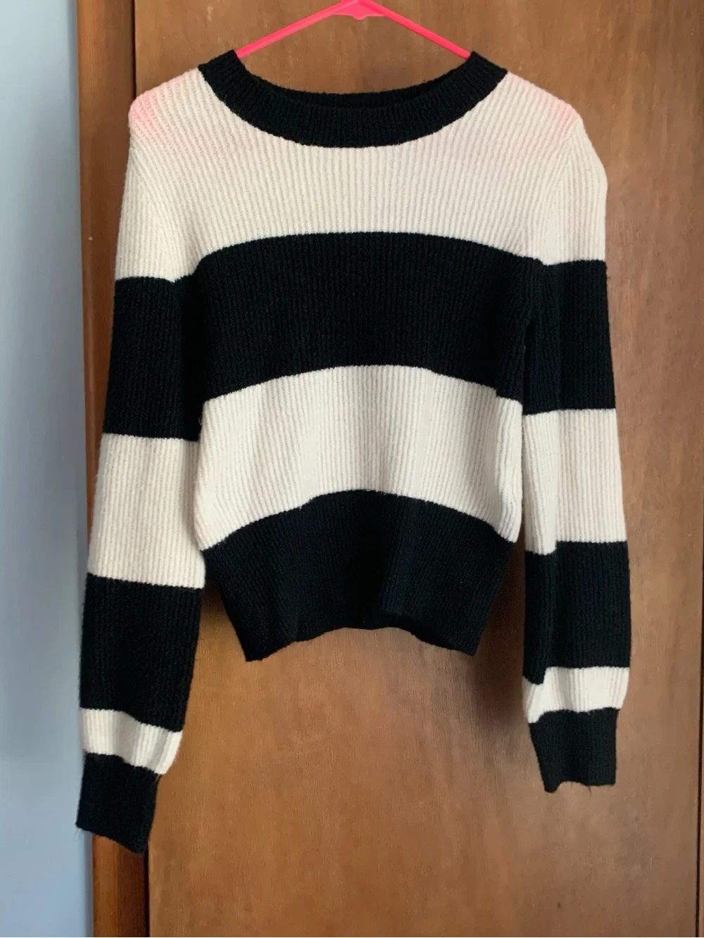 American Eagle Striped Black and Cream Women's Knit Sweater